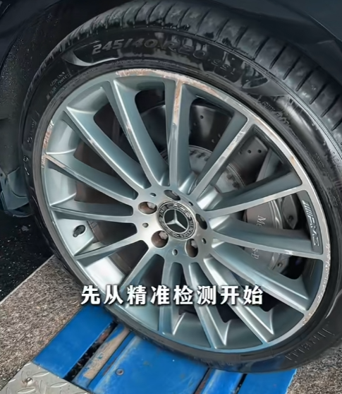 迈巴赫后减震发飘维修