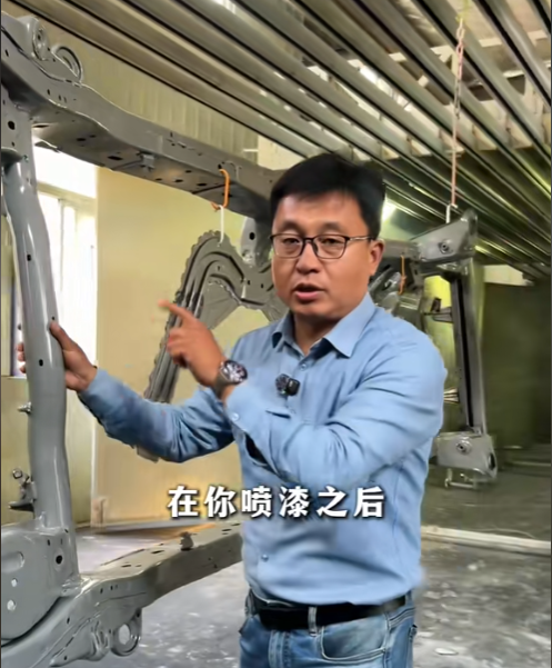 电泳+喷塑完成后的车架